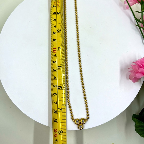 Bezel Crystal Triple Pendant Minimalist Vintage Necklace with Popcorn Chain - Picture 6 of 6